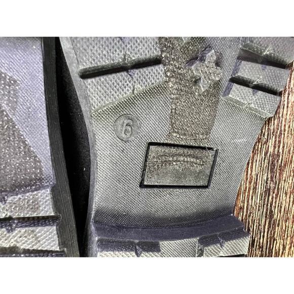 Rock and Candy by Zigi Shearling Boots in Black - Picture 9 of 10